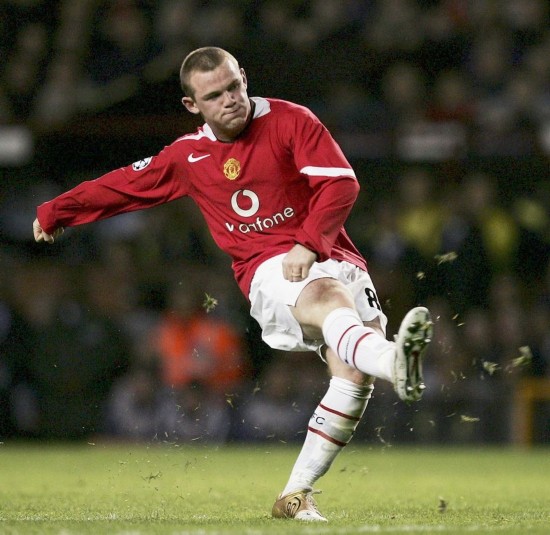 繁出现在各 繁出现在各